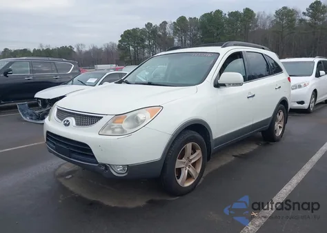 2010 Hyundai Veracruz Limited z USA, uszkodzony, nr VIN KM8NU4CC2AU111937